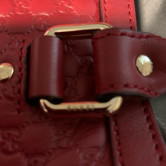 Authentic Gucci large soft tote by Alessandro Michele Red. Microguccissima - Picture 3 of 15